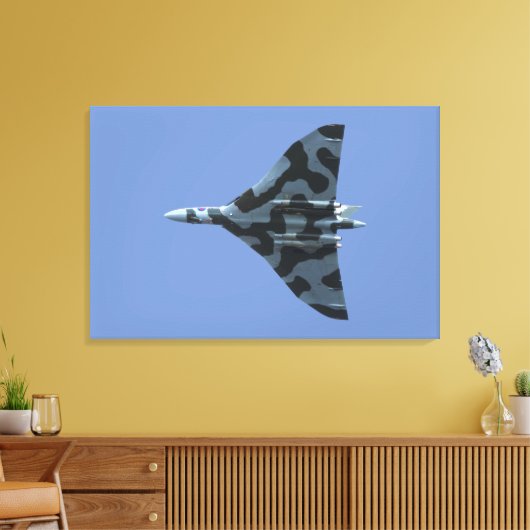 Vulkaanbommenwerper in vlucht canvas afdruk (Insitu (Woonkamer))