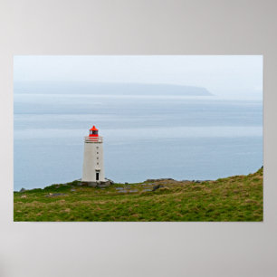 Vuurtoren op het schiereiland Vatnsnes - IJsland Poster