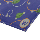 Vuurvliegen over waterglas snijplank (Hoek)