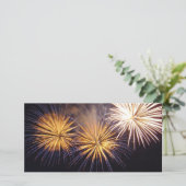 Vuurwerk bij feestvieren (Staand voorkant)