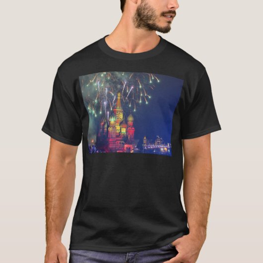Vuurwerk over het rode vierkant t-shirt (Voorkant)