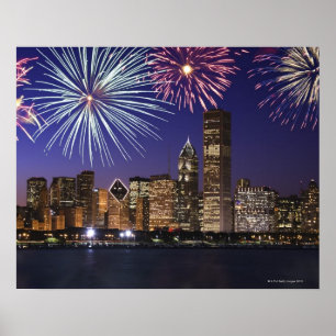 Vuurwerk over skyline in Chicago Poster