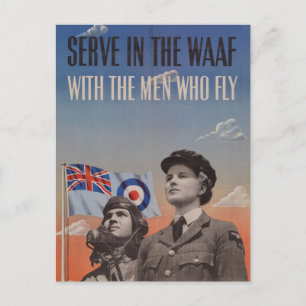 WAAF in uniform met Pilot naast haar Briefkaart