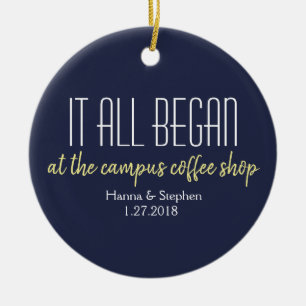 Waar het allemaal begint met een liefdesverhaal keramisch ornament