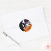 "WAAROM" RONDE STICKER (Envelop)