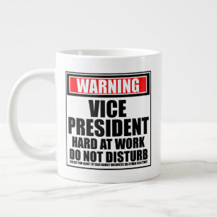 Waarschuwing vice President hard op het werk stoor Extra Grote Beker