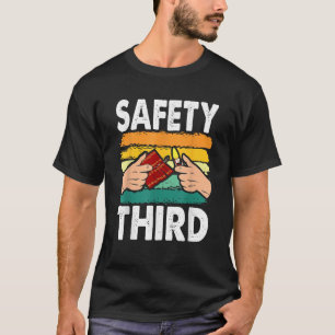 Waarschuwing Vuurwerk Vuurwerkkrakers Veiligheid 4 T-shirt