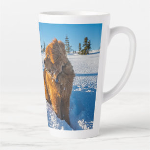 Wachten in de sneeuw latte mok
