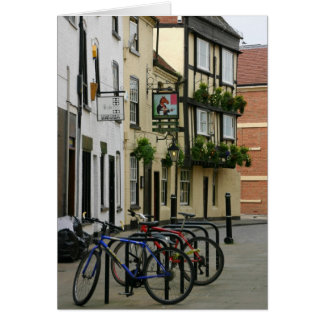 Wachten op fietsen, Worcester, Engelstalige kaart