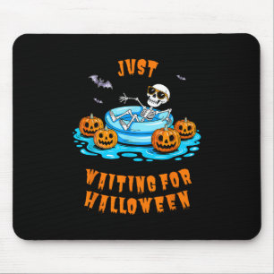 Wachten op Halloween Funny Skeleton Summer Muismat