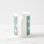Waffle cones ice cream and frozen yogurt pattern porselein kop (Achterkant)
