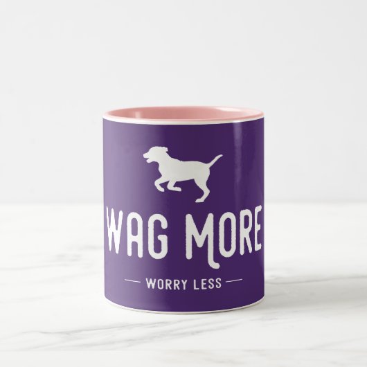 Wag meer zorgen minder tweekleurige koffiemok (Center)