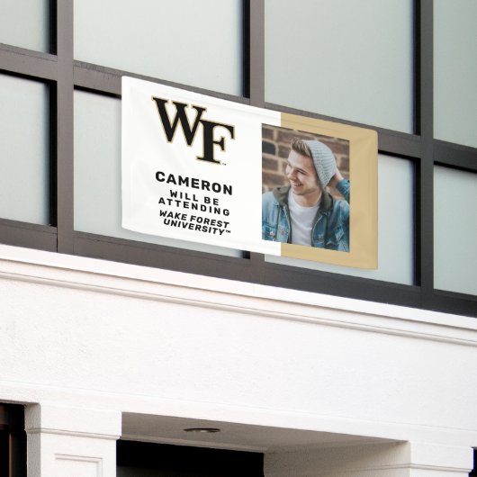 Wake Forest-universiteit | WF Spandoek (Buitenkant Gebouw)