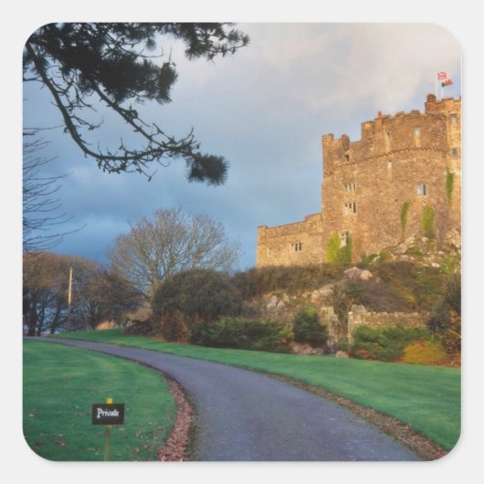 Wales - Een privé welsh castle bij St. Vierkante Sticker (Voorkant)