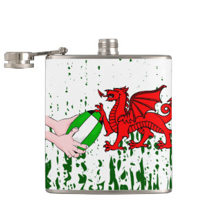 Wales Rugby Team supporters vlaggen met bal Heupfles