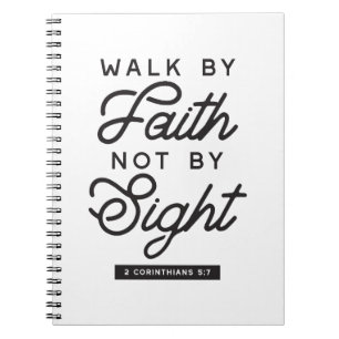 "Walk by Faith" Bijbelverse typografie Notitieboek