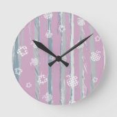 Wall Clock – Gingham Orchard Ronde Klok (Voorkant)