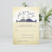 walvissen schattige strand bruiloft RSVP kaart (Staand voorkant)