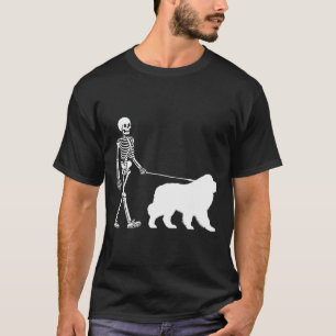 Wandelen Een Newfoundlander Hond Halloween Outfit T-shirt
