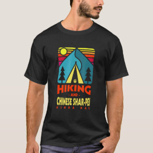Wandelen En Chinese Shar Pei Soort Dag Wandelaar C T-shirt