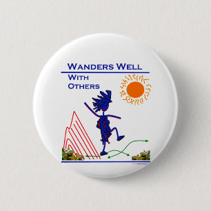 Wanders goed met anderen ronde button 5,7 cm