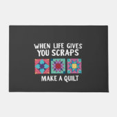 Wanneer het leven je restjes geeft, maak dan een q deurmat (Voorkant)