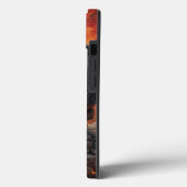 War iPhone13 hoesje (Achterkant / Links)