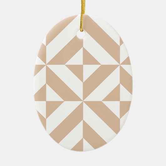 Warm Beige Geometric Deco Cube Patroon Keramisch Ornament (Voorkant)