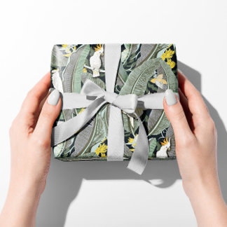 Warme groene bananenblad oase met kaketoes cadeaupapier