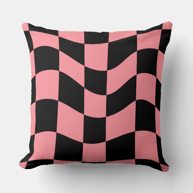 Warped Checkerboard Throw Pillow-Trippy Pink Retro Kussen (Voorkant)