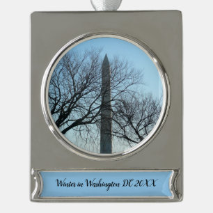 Washington Monument in Winter I Landschap Verzilverd Banner Ornament