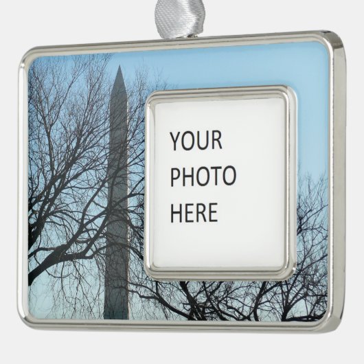 Washington Monument in Winter I Landschap Verzilverd Kader Ornament (Links)