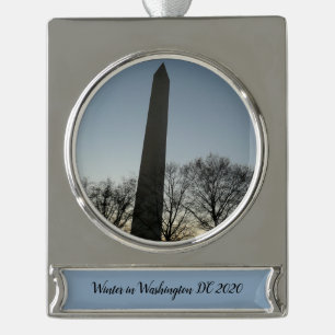 Washington Monument in Winter II Landschap Verzilverd Banner Ornament