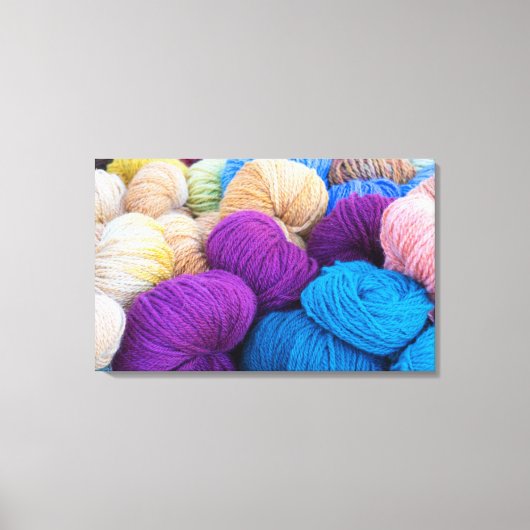 Washington, Seabeck. Ballen kleurrijke garen Canvas Afdruk (Voorkant)