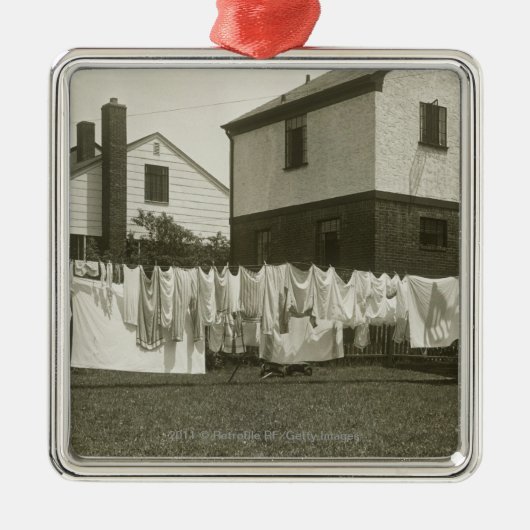 Waslijn buiten de huizen metalen ornament (Voorkant)