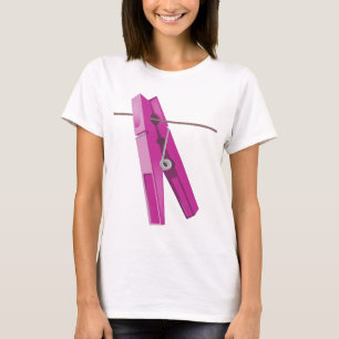 Waslijn van wasknijper t-shirt