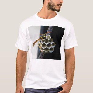 Wasp Nest en Worker T-shirt