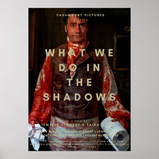 WAT WE DOEN IN DE SHADOWS TAIKA WAITITI POSTER (Voorkant)