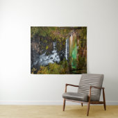 Water dat door het herfstbos stroomt wandkleed (In Situ (horizontaal))