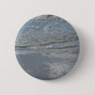 Water dat tegen het strand kabbelt Abstracte fotog Ronde Button 5,7 Cm