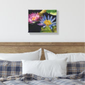 Water Lily Canvas Afdruk (Insitu (Slaapkamer))