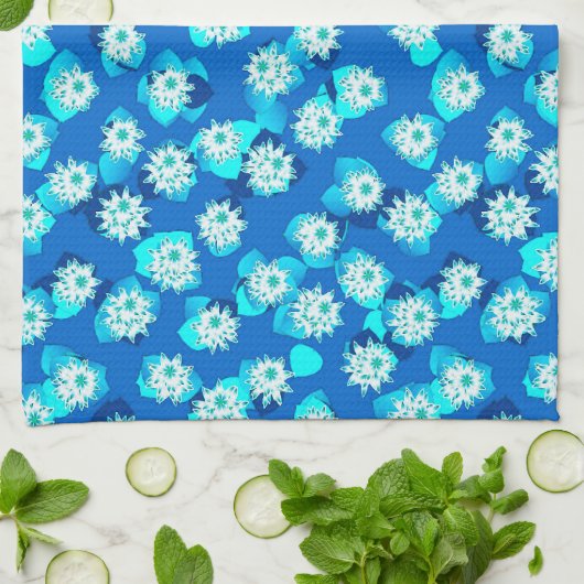 Water Lily Pattern, Turquoise, Blue and White Theedoek (Gevouwen)