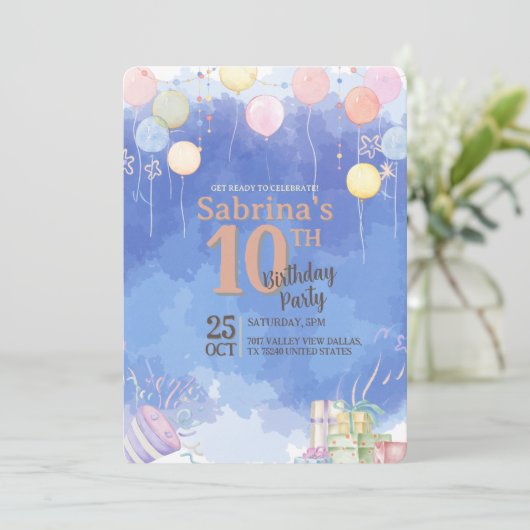 Watercolor Blue Sky Balloon Birthday Invitation (Debout devant)