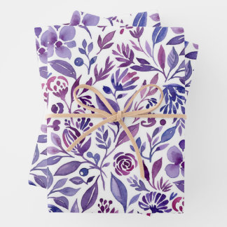 Watercolor Pattern with Purple Flowers and Leaves Inpakpapier Vel