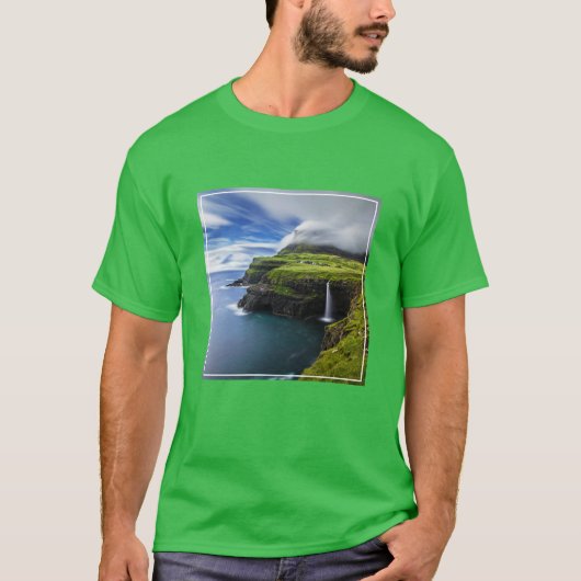 Waterfalls | Faroe Islands, Denmark T-shirt (Voorkant)