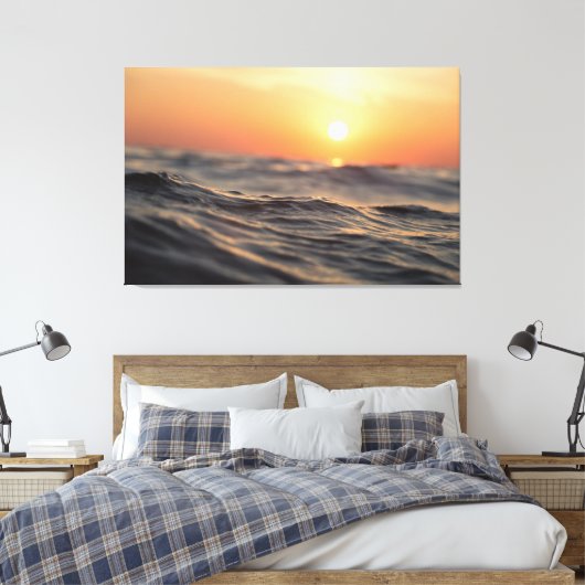 Waterlichaam tijdens het gouden uur canvas afdruk (Insitu (Slaapkamer))