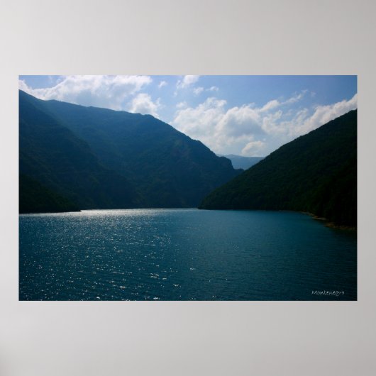 Waterreservoir in Montenegro Poster (Voorkant)