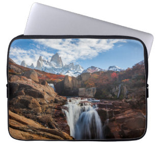Waterval   Fitz Roy Mountain, Argentinië Laptop Sleeve