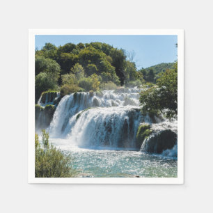 Waterval in Krka Nationaal Park - Dalmatië, Kroati Servet