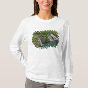 Waterval, Nationaal Park Plitvicemeren en T-shirt